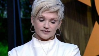 Ao vivo, Andréa Nóbrega entrega sobre caráter em meio a casamento