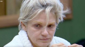 Andréa Nóbrega reclama de roubo de suas roupas e acusa Lucas Viana