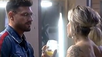 Guilherme e Tati brigam feio durante festa