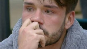 Lucas discute com Vinny após dinâmica no reality