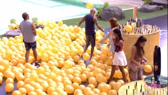 Ana Clara comemora, depois de ganhar 20 mil reais: 'Vou pagar o IPVA do meu carro'