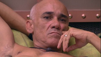 Ayrton prevê Paredão e diz: 'Não quero ir com Gleici e Kaysar'