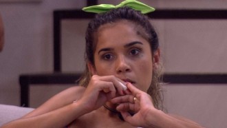 BBB 20: Gizelly faz revelação quente envolvendo Felipe e Lucas Chumbo