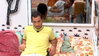 BBB 21: Caio decide em quem vai votar e ensaia discurso de indicação ao Paredão