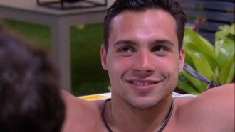 BBB20 - “Eu volto. O Brasil gosta de mim”, afirma Petrix sobre paredão