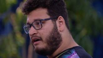 BBB20 - “Nunca beijei um cara”, declara Victor Hugo após brincadeira de Hadson