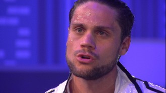 Breno defende permanência na casa: 'Vim com o objetivo de viver intensamente'