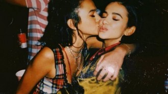 Bruna Marquezine comemora permanência de Manu Gavasi no ‘BBB20’