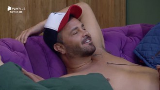 Diego Grossi zoa idade de Phavanello: 'Mais velho da casa'