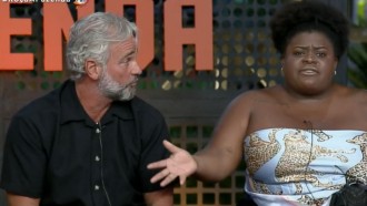 Em A Fazenda 12, Jojo se irrita com palestra de Mateus na roça: 'Muita balela'