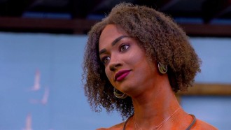 Aline afirma ter nojo de Renata e sister responde: 'É recíproco'