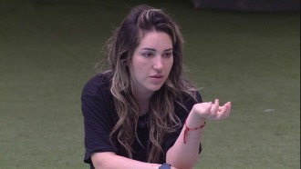 Amanda revela sonho no BBB 23 e confessa: 'Acordei assustada'
