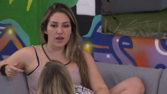 Após desabafo de Amanda, Bruna Griphao pede desculpas à sister