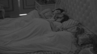 Após Eliminação de sister, brothers dormem no BBB21