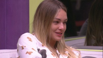 Bárbara brinca no BBB 22: 'Vou adquirir a estratégia planta'