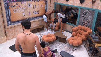 BBB 24: Isabelle sente mal-estar e recebe apoio dos brothers