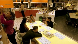 BBB 25 mostra VAR da treta da goiabada entre Delma e Aline