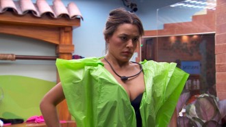 Beatriz faz look com saco de lixo no BBB 24; veja!