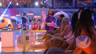 Brothers brincam de corrida na Festa Organnact no BBB21