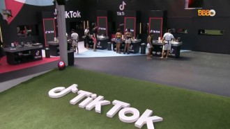 Brothers do BBB 22 preparam receitas com o TikTok!