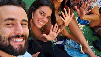 Brothers do BBB 24 fazem ensaio Top 5 com o celular da casa