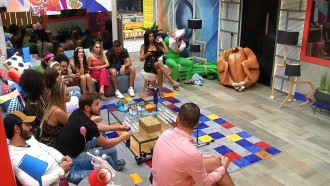 Caio descobre que o Anjo é autoimune