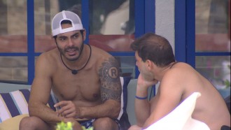 Caio revela para Rodolffo: 'Fiquei chateado com a Juliette'