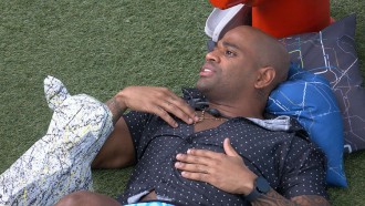 Cezar confronta Amanda por voto: 'Confiei no que você me disse'