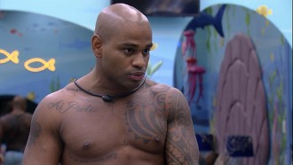 Cezar pede desculpas para Marvvila no BBB 23