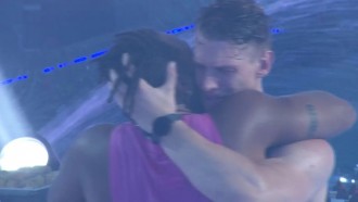 Cristian se emociona com show do Skank no BBB 23