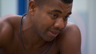 Davi fala para Juninho no BBB 24: 'Você fala muito alto'