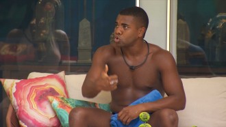 Davi tem DR com Isabelle no BBB 24 e diz: 'Aquilo me doeu'