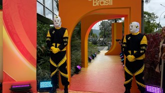 Dummies são ovacionados na Caravana BBB 25