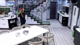 Edilson é liberado de usar vuvuzela no BBB 26