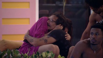 Eliezer elogia Eslovênia: 'Você é muito carismática e gata'