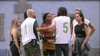 Eliminado da Prova do Anjo, Fiuk chora com brothers