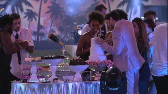Eslovênia e Lucas dão primeiro pedaço a brother no BBB 22