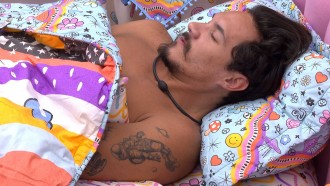 'Eu tenho medo do Paredão', confessa Eliezer no BBB 22