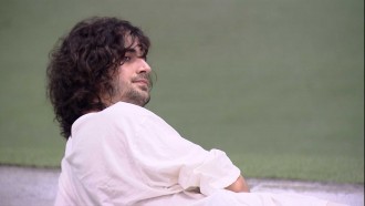 Fiuk dispara sobre brother: 'Cara dele fingir'