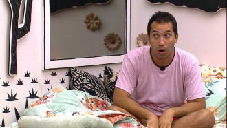 Gilberto canta e dança no Quarto Cordel do BBB21