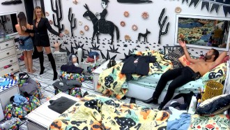 Gilberto elogia produção de Sarah no BBB21: 'Cara de perigosa'