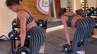 Gracyanne Barbosa treina glúteos após cirurgia no joelho