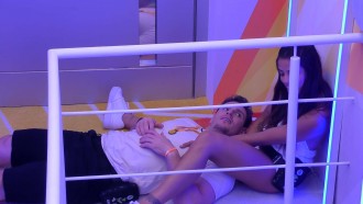 Gustavo dispara sobre sister': 'Ela se faz de sonsa'