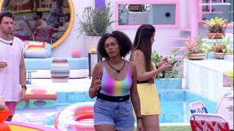 Jessilane leva prêmio na ação da C&A no BBB 22