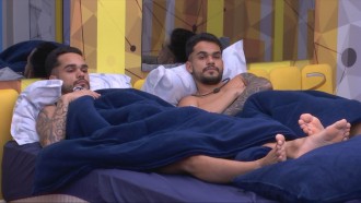 João Pedro detona Aline no BBB 25: 'Não estou aguentando mais'