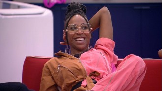 Karol Conká dispara sobre Sarah: 'Dupla face total'