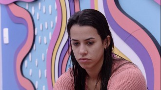 Larissa se emociona no BBB 22: 'Paredão muito difícil para mim'