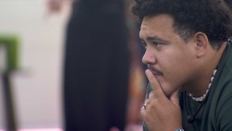 Lucas Henrique chora e é consolado por Pitel no BBB 24