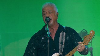 Lulu Santos canta hits em Festa do Top 5 do BBB 24