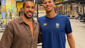 Maike encontra o nadador olímpico Guilherme Costa, o 'Cachorrão'